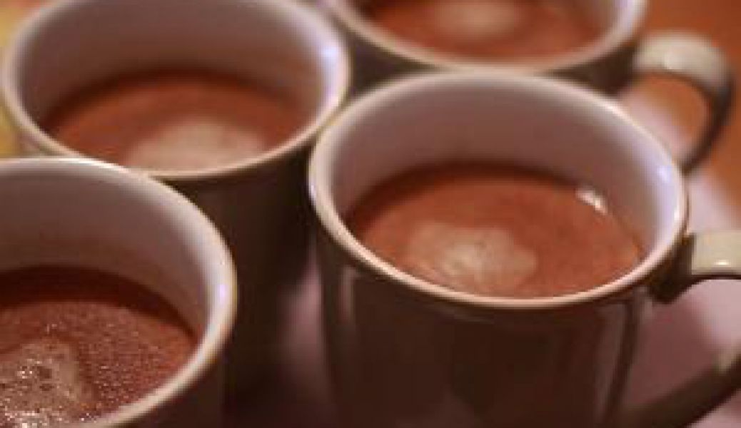 Chocolate caliente en Bebida caliente de menta y chocolate